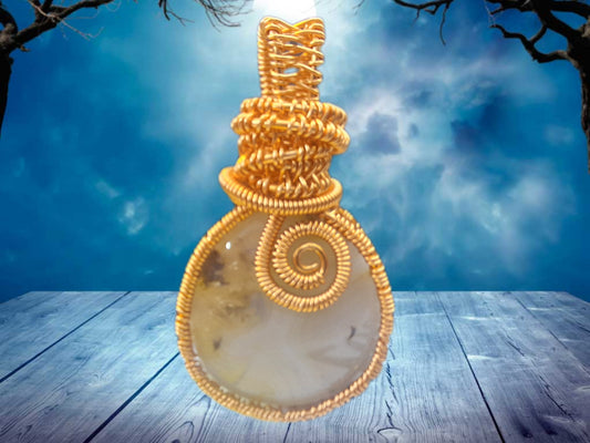 Agate pendant